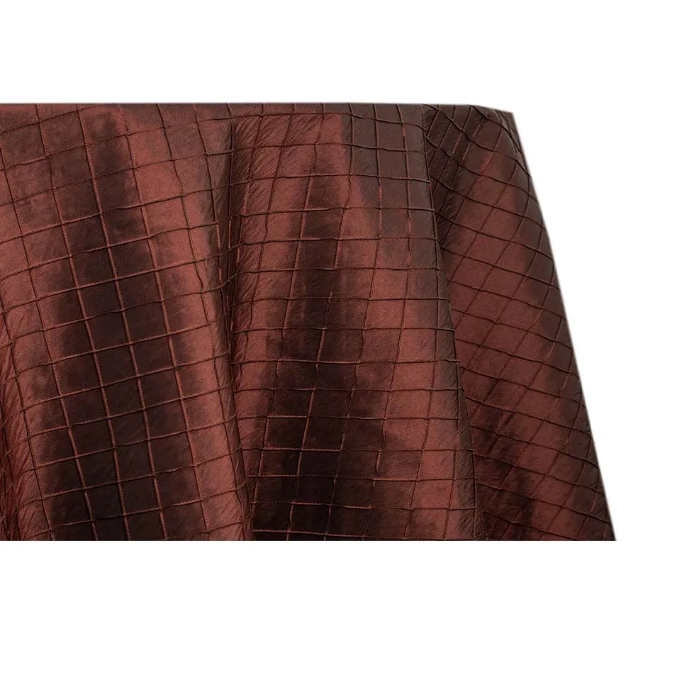 Pintuck - Chocolate Brown (120" Round)