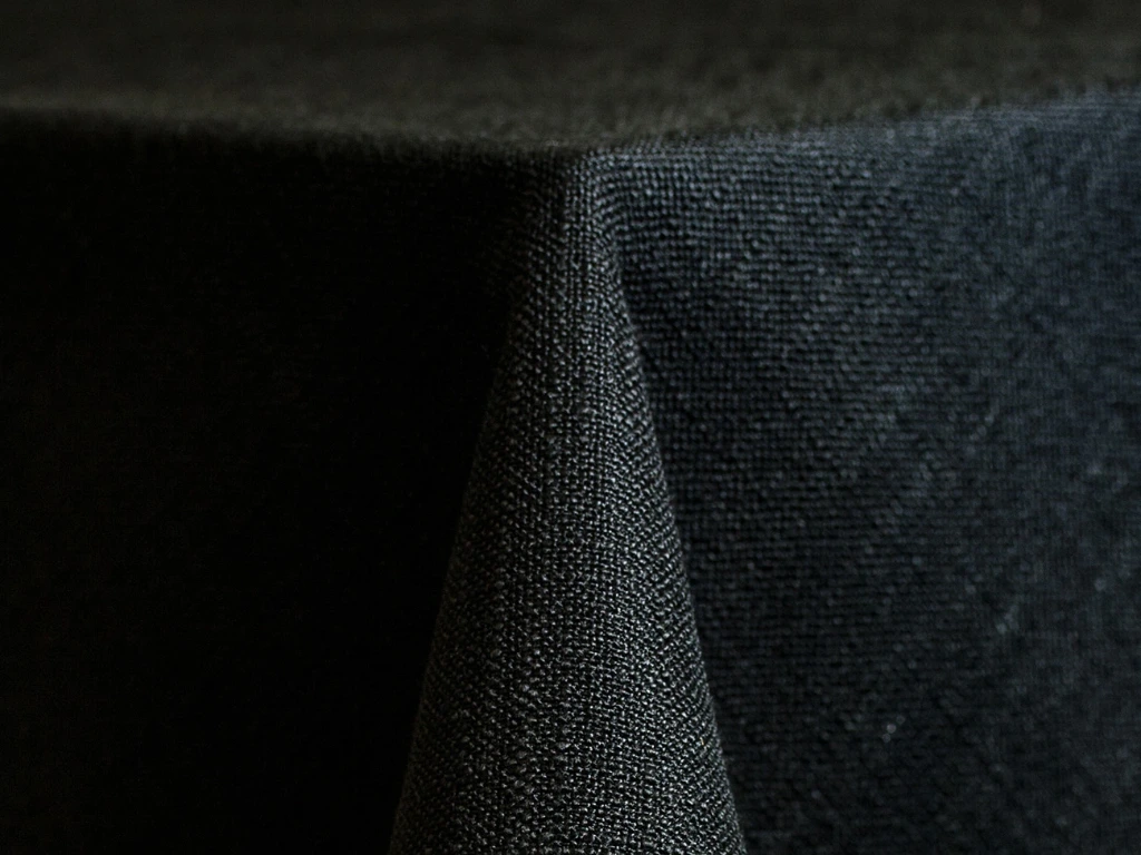 Panama - Black (108" x 156")
